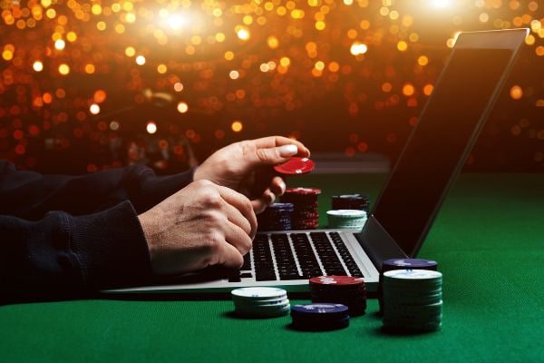 Antarmuka deposit OVO di royal168 menampilkan langkah-langkah deposit dan konfirmasi pembayaran